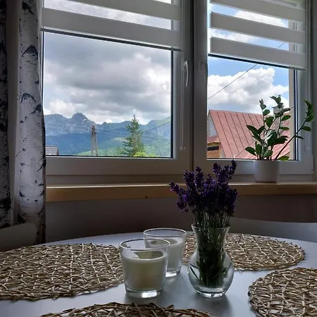 Okno Na Giewont كوشتيليسكا